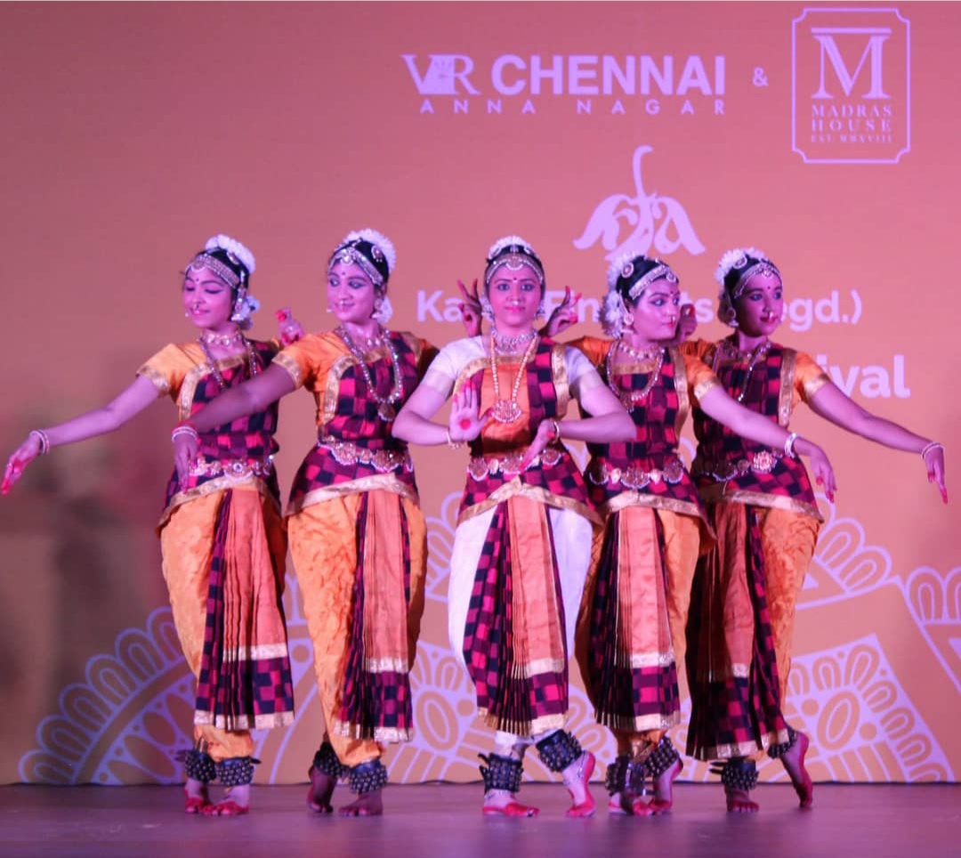  GROUP PERFORMANCES 2019 